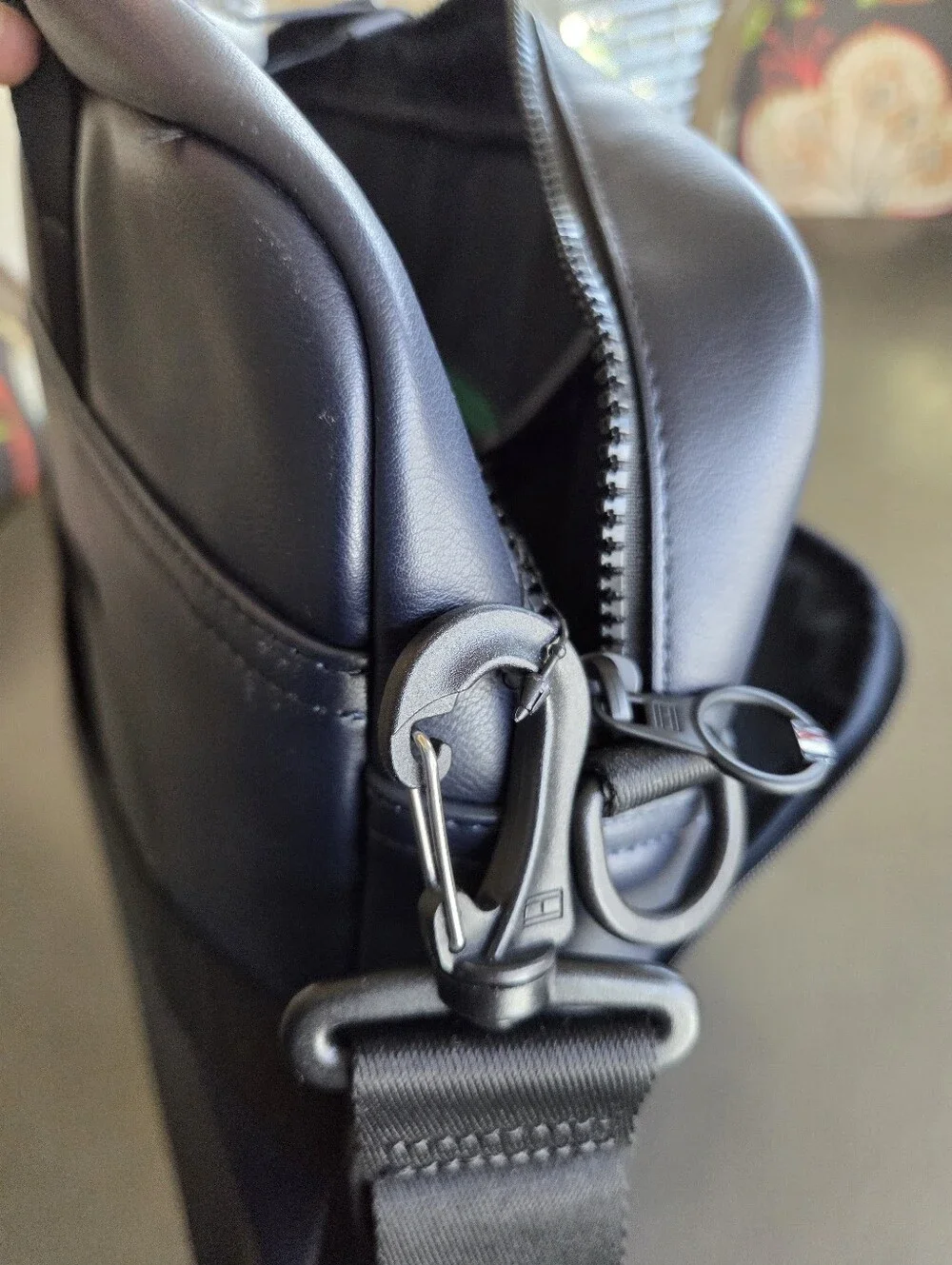 Tommy Hilfiger Men's Logo Computer Bag NWT $139